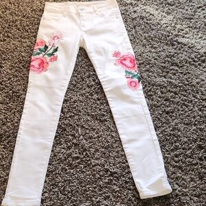 Redial Floral Embroidered White Jeans. Size European 36 (2 US)